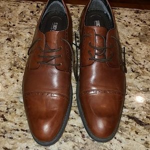New men's moccasins in beautiful warm brown color
